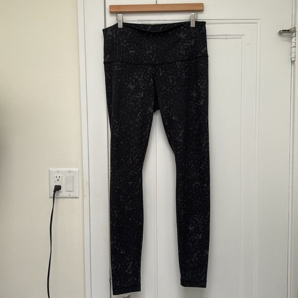 Lululemon Wunder Under Pant Roll Down - Picture 3 of 7